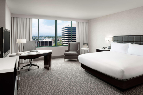 Best offers for Hilton Woodland Hills/Los Angeles Woodland Hills