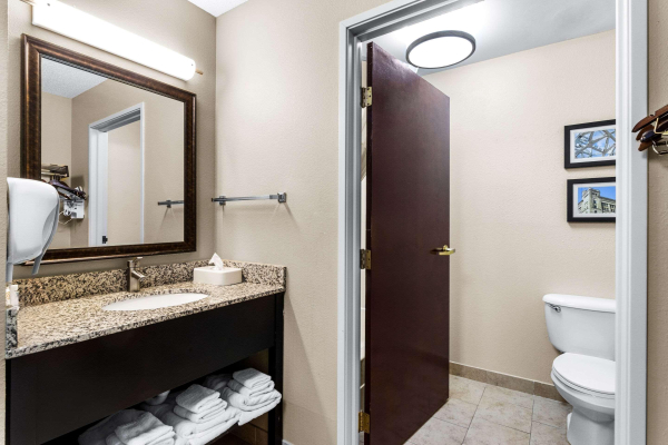 Best offers for Comfort Inn East Evansville 