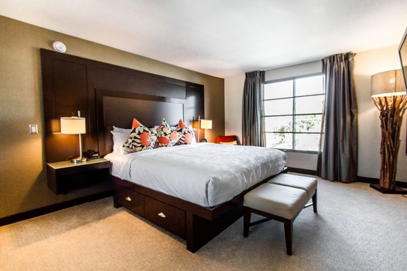 أفضل العروض ل باليهاوس وست هوليوود لوس أنجلوس