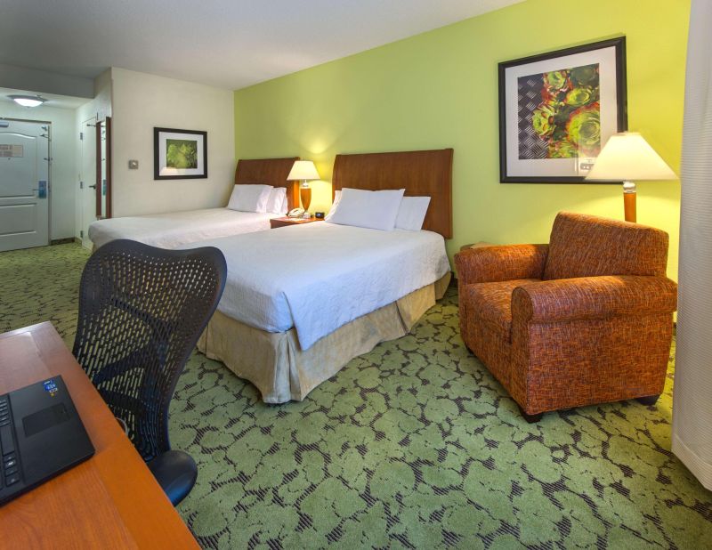 أفضل العروض ل هيلتون جاردنان تاولاهاسي سنترال تالاهاسي 