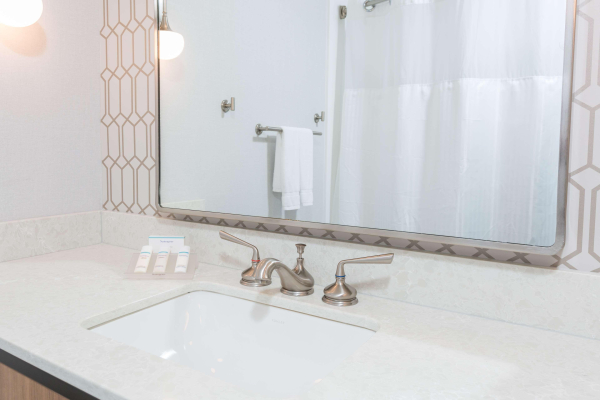 أفضل العروض ل هيلتون جاردنانااكلاند/ سان ليندرو سان ليندرو