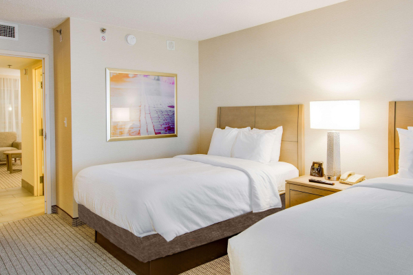 أفضل العروض ل مباسي سويتس باى هيلتون كولامباص د يوبلين دوبلين