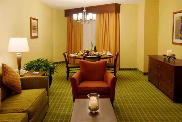 أفضل العروض ل هيلتونانديانابوليس نورث إينديانابوليس