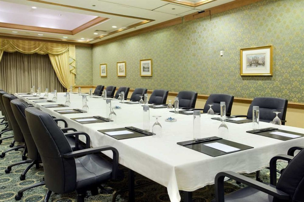 أفضل العروض ل Hilton Short Hills نوارك 
