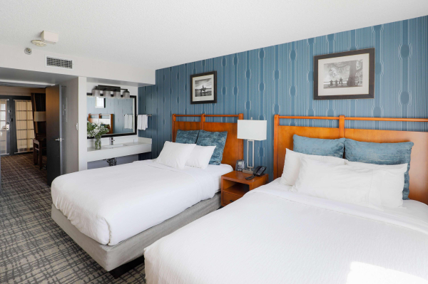 أفضل العروض ل مباسي سويتس باى هيلتونااصتين سنترال اوستين