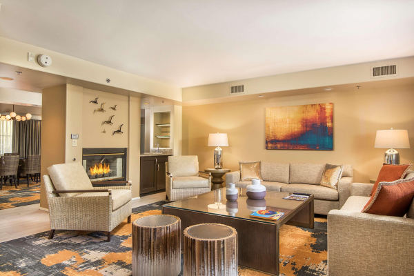 أفضل العروض ل Hilton Phoenix Resort at the Peak فونيكس 