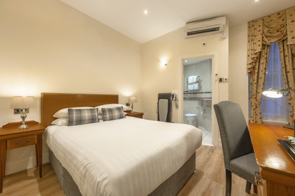 Best offers for Old Waverley Edinburgh