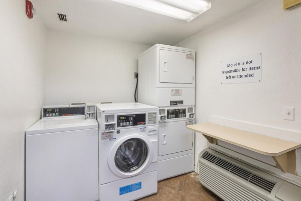 أفضل العروض ل موتيل 6 فورت ميرس فورت ميرس