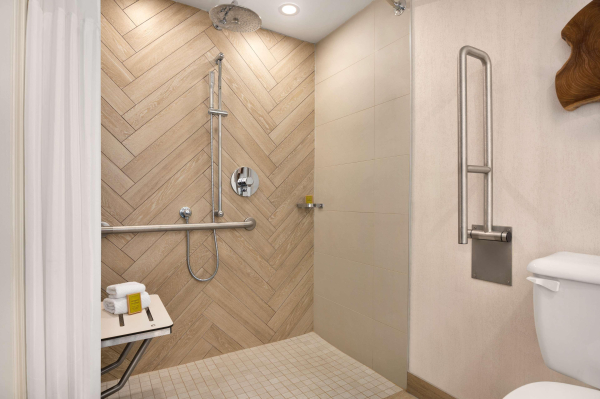 أفضل العروض ل Hilton Vancouver Airport كاملوبس