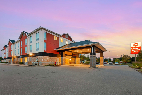 Best offers for Best Western Plus Muskoka Inn Huntsville