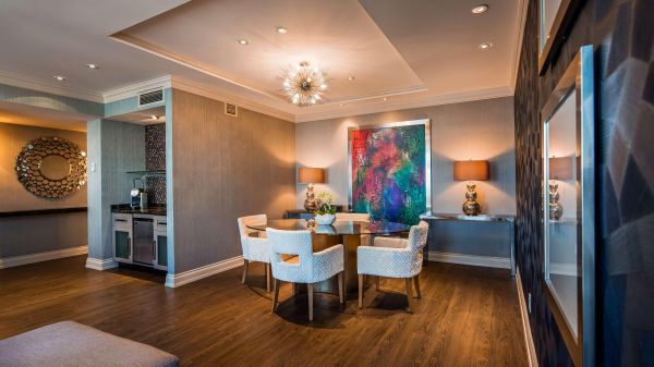 Best offers for Georgian Court Hotel NORTH VANCOUVER