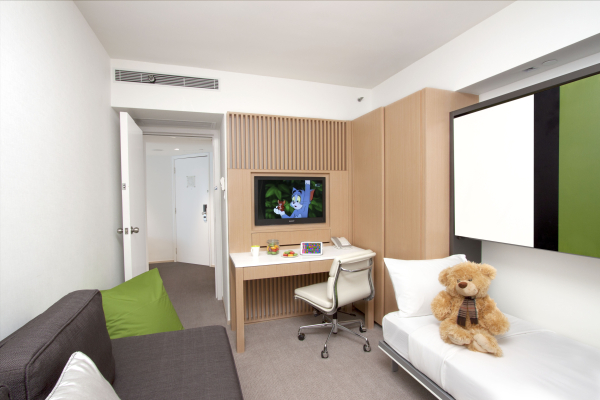 Best offers for Eaton HK Xianggangdao