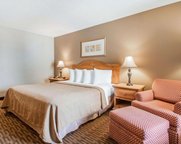 Best offers for Quality Inn South Springfield Springfield