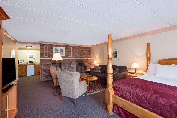 أفضل العروض ل Ramada by Wyndham Pinewood Park Resort North Bay نورذ باي