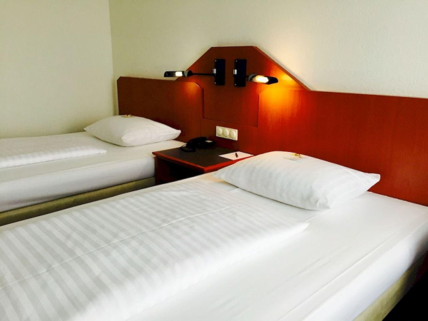 Best offers for Arcadia Hotel Berlin (closed) Berlin