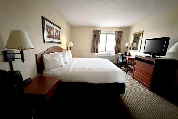 أفضل العروض ل Travelodge by Wyndham Rapid City/Black Hills رابيد سيتي 