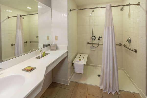 أفضل العروض ل Hilton Cincinnati Netherland Plaza سينسيناتي 