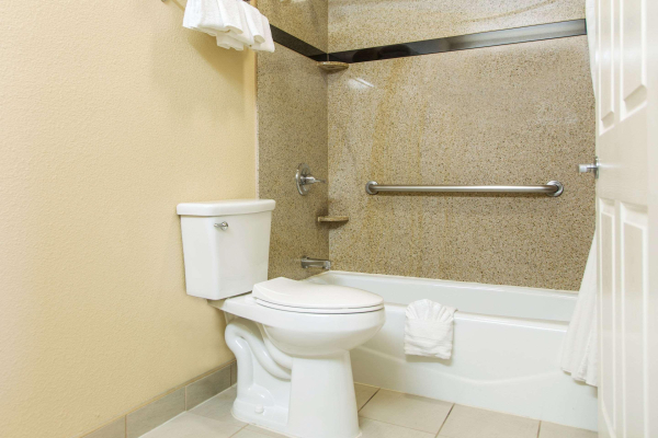 Best offers for Comfort Inn and Suites San Francisco Airport North South San Francisco 