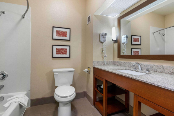 Best offers for Comfort Inn & Suites Sacramento Sacramento 