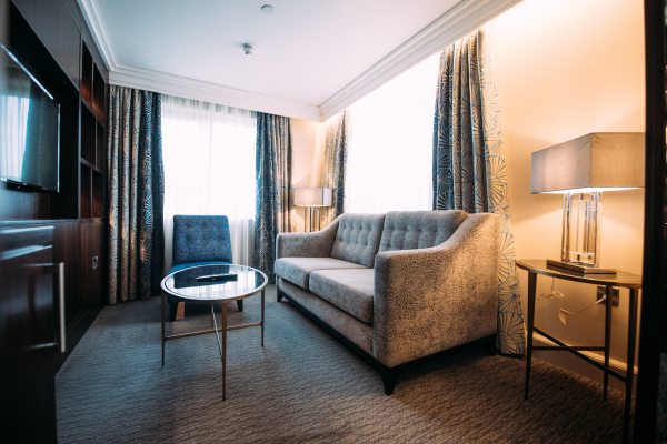 أفضل العروض ل Crowne Plaza Belfast بلفاست 