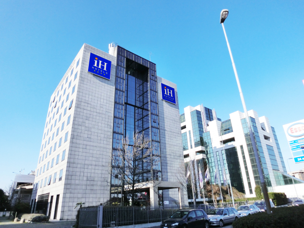 أفضل العروض ل فندقاه  س ميلانو لورنتججىو ميلانو