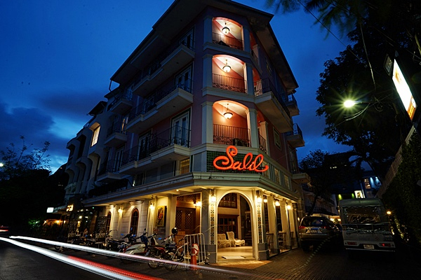 Best offers for LA PETITE SALIL SUKHUMVIT THONGLOR 1 Bangkok