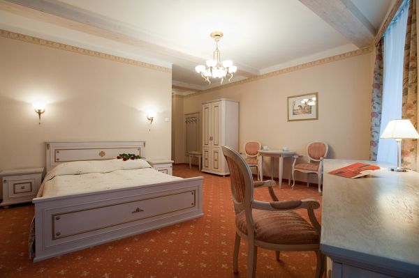 Best offers for Amadeus Krakow