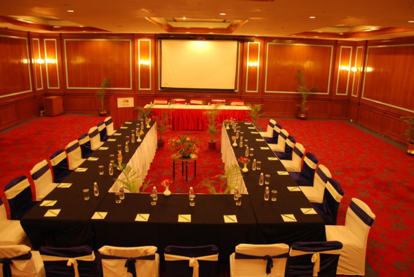 أفضل العروض ل  يوداجاماندالام 