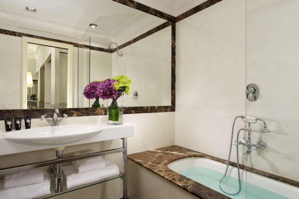 أفضل العروض ل فندق لونس بلاس روما