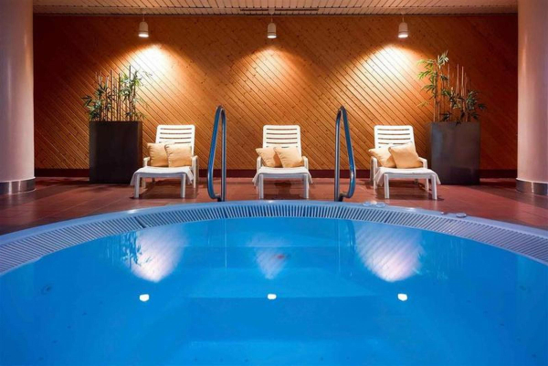 أفضل العروض ل  وارسو 