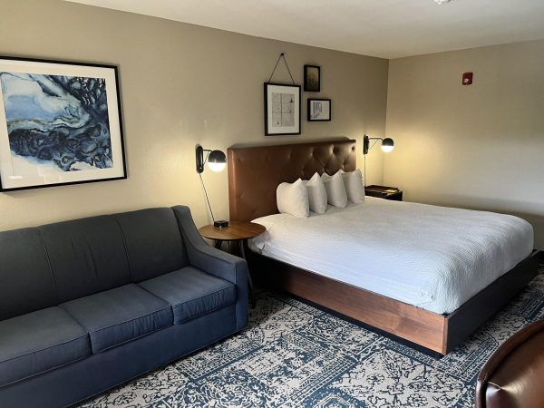 Best offers for Four Points by Sheraton Greensboro Airport Greensboro