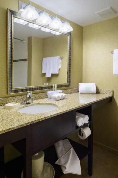 Best offers for Holiday Inn Express Philadelphia Penn's Landing Philadelphia