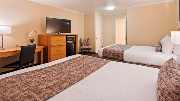 أفضل العروض ل Best Western Plus Ontario Airport & Conv.Center أونتاريو 