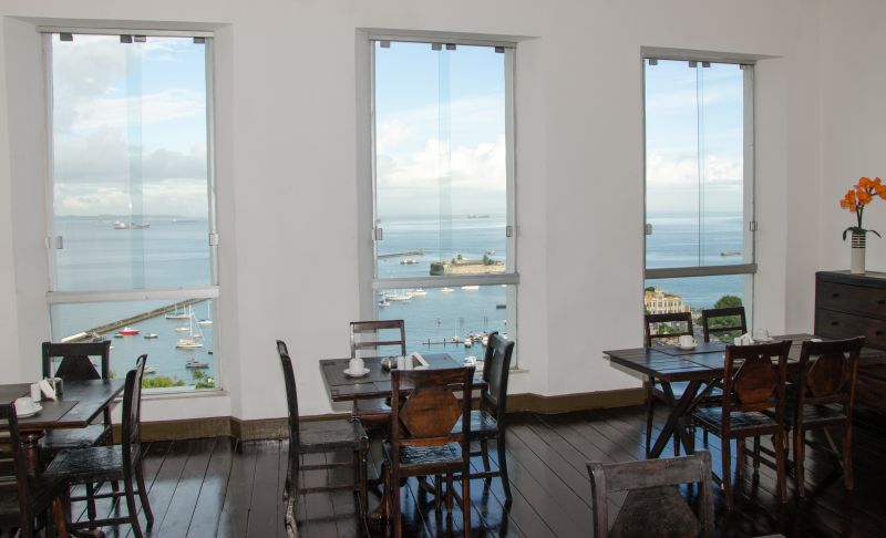 أفضل العروض ل بووسادا كولونيال تشيلي سالفادور