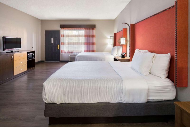 أفضل العروض ل لا ك يوينتا باى ويندهامارانجى كوانتي مطار سانتانا