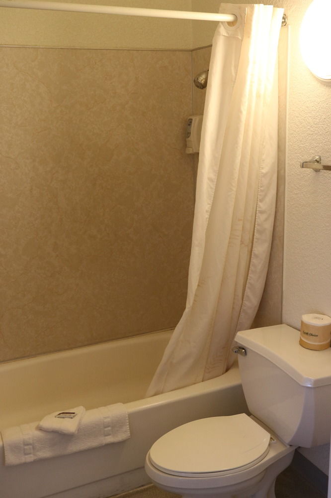 Best offers for DAYS INN YOSEMITE AREA MERCED Merced 