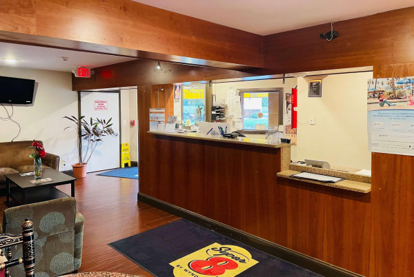 Best offers for Super 8 by Wyndham Gloucester Gloucester City 