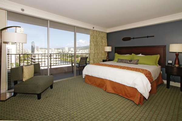 Best offers for Club Wyndham Royal Garden at Waikiki Honolulu 