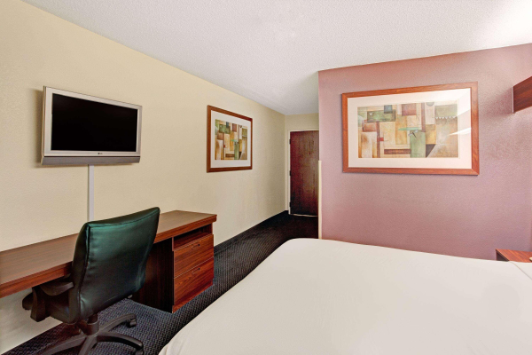 Best offers for Microtel Inn & Suites By Wyndham Atlanta Airport College Park