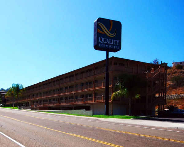 أفضل العروض ل رودواي فندق و اجنحه فندقيه ايل كاجون سان ديجو اياسان إل كاجون 