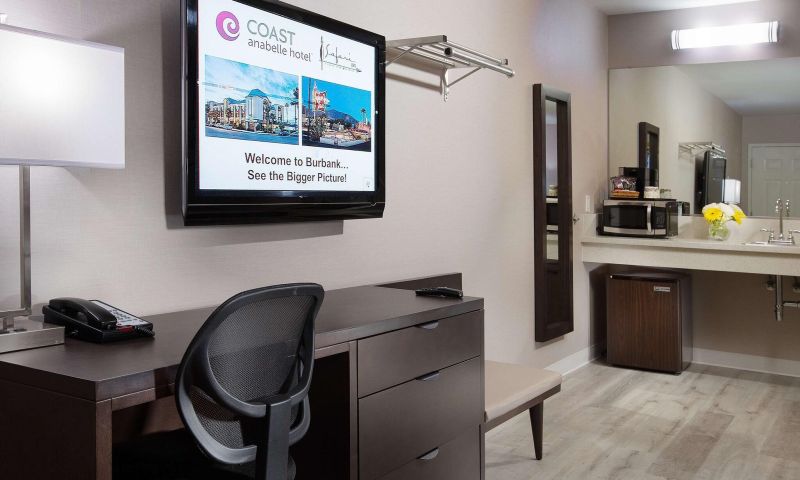 Best offers for Safari Inn Burbank