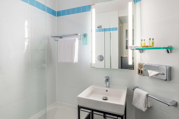 Best offers for Hilton Garden Inn London Heathrow Airport Heathrow