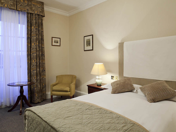 Best offers for Mercure Salisbury White Hart Hotel Salisbury