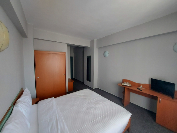 Best offers for Elizeu Bucharest