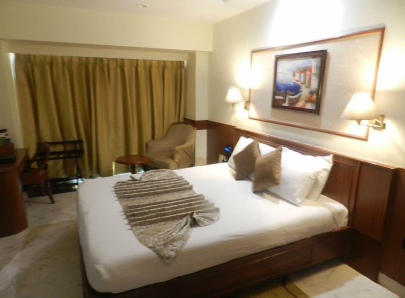 Best offers for The Emerald Hotel & Services Apartments Mumbai 