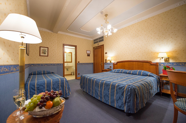 Best offers for DIANA PARK Florence