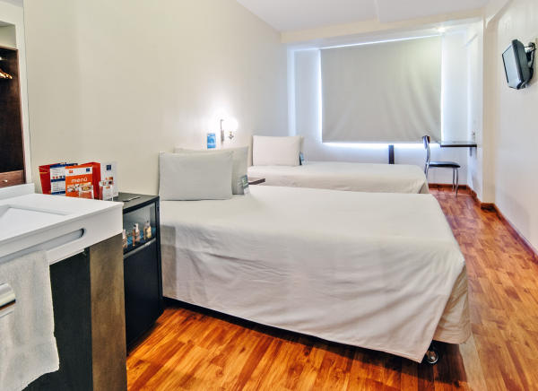 Best offers for Lp Columbus La Paz