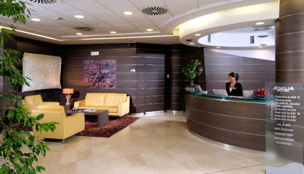 أفضل العروض ل Aemilia Hotel Bologna بولونيا