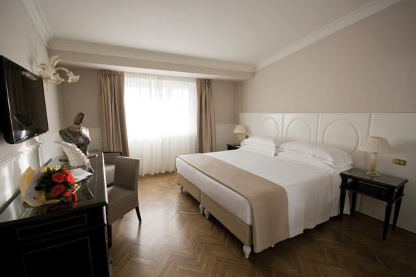 Best offers for Plaza Lucchesi Florence