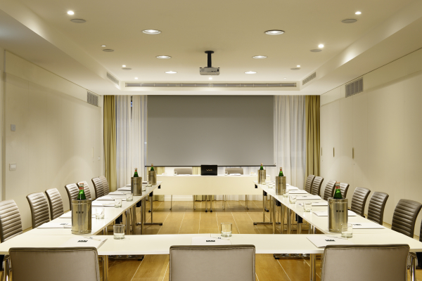 أفضل العروض ل فندق انا  س سنتاري ميلانو ميلانو